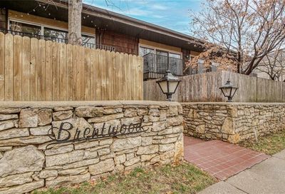 4505 Headwood Drive Kansas City MO 64111