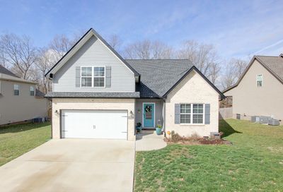 2368 Colston Dr Clarksville TN 37042