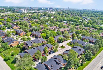 19w259 Governors Trail Oak Brook IL 60523