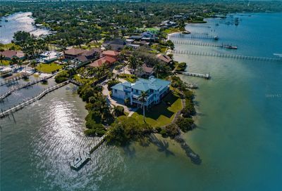 5904 Riverview Lane Bradenton FL 34209