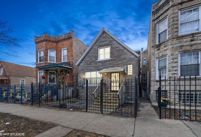 738 N Trumbull Avenue Chicago IL 60624