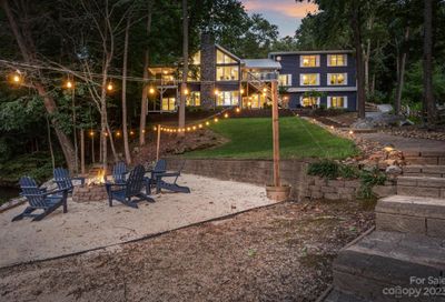 136 Carlton Drive Mooresville NC 28117