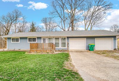 275 N Wayne Street Danville IN 46122