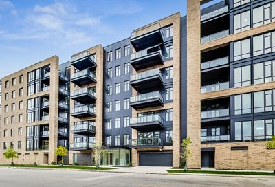 1701 W Webster Avenue Chicago IL 60614