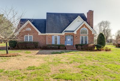 109 Apache Ct Hendersonville TN 37075