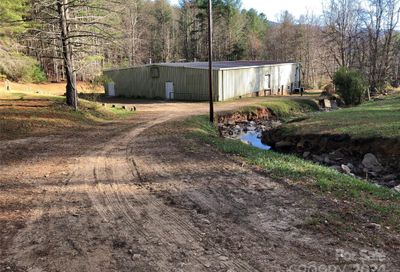 374 Mitchell Branch Burnsville NC 28714