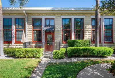 2001 E 2nd Avenue Tampa FL 33605