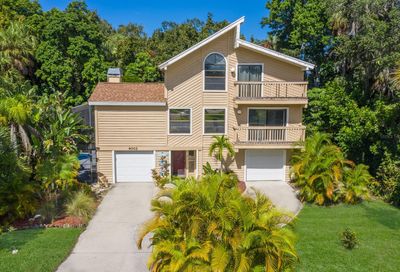 4003 Bayside Court Bradenton FL 34210