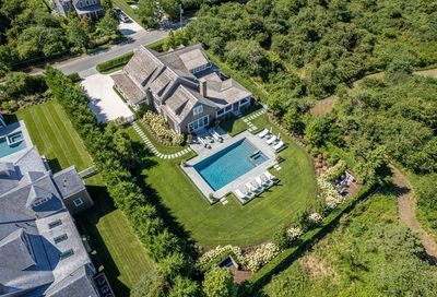 35 Burnell Street Nantucket MA 02564
