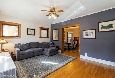 2528 N Keeler Avenue Chicago IL 60639