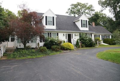 128 South Street Auburn MA 01501