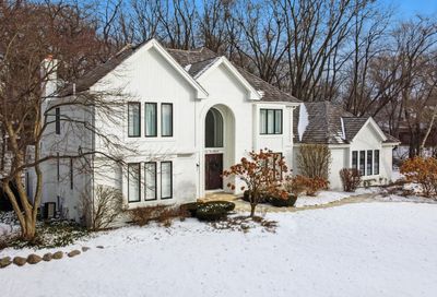 100 Camelot Lane Libertyville IL 60048