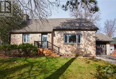 341 CUNNINGHAM AVENUE Ottawa ON K1H6B2