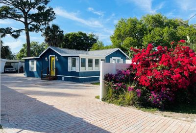 437 Pennsylvania Avenue Osprey FL 34229