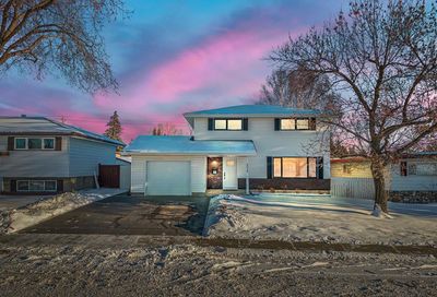 6024 Dalgetty Drive NW Calgary AB T3A1J3