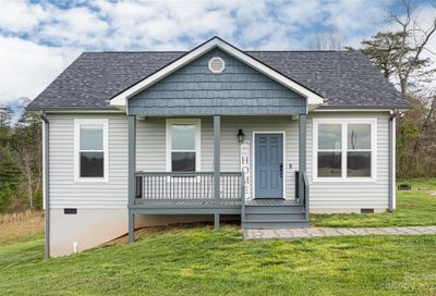 15 Murray Debruhl Road Alexander NC 28701