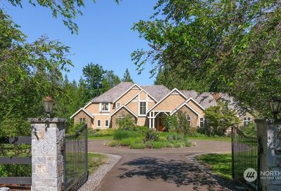8406 255th Avenue NE Redmond WA 98053