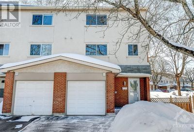 2115 ERINBROOK CRESCENT UNIT#50 Ottawa ON K1B4J5