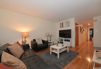 42-30 164 Street Flushing NY 11358