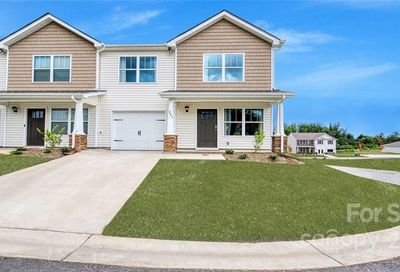 10 Malcolm Court Candler NC 28715