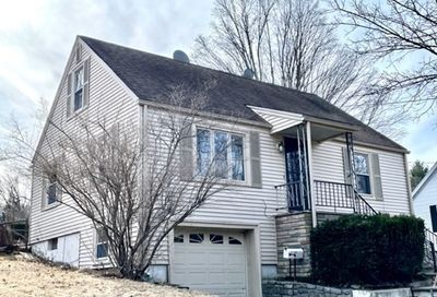 51 2nd Island Rd Webster MA 01570