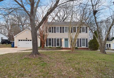 523 Fence Post Lane Matthews NC 28105