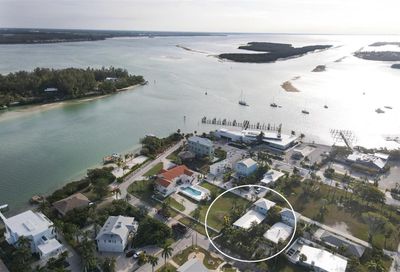 770 Russell Street Longboat Key FL 34228