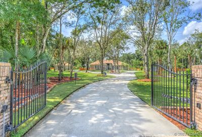 2041 Red Robin Drive Port Orange FL 32128