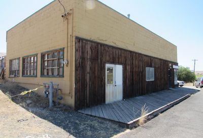 1823 SW Chevrolet Drive Madras OR 97741