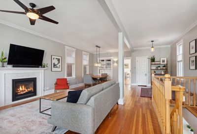 1911 W Fletcher Street Chicago IL 60657