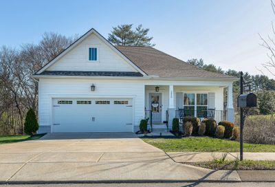 2500 Surrey Ct Columbia TN 38401