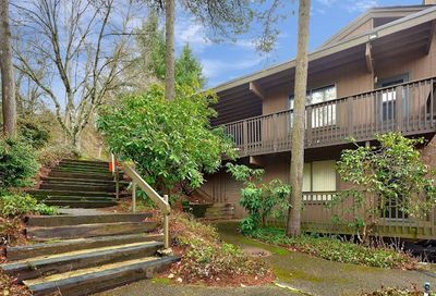 7524 SW Barnes Rd Portland OR 97225