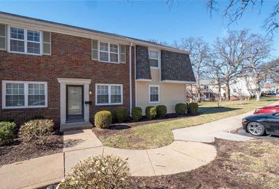 1541 E Swan Circle St Louis MO 63144
