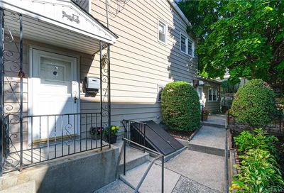 16 Russell Avenue New Rochelle NY 10801