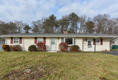 70 Roseen Rd Holbrook MA 02343