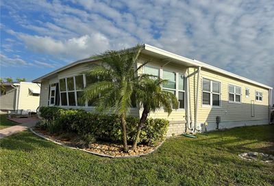7194 Mt Arlington Drive NE St Petersburg FL 33702