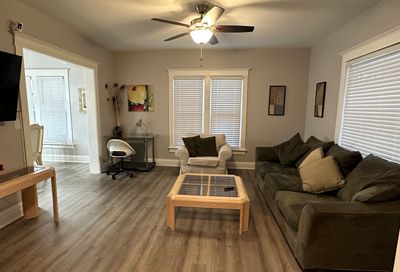 318 N Center Street Joliet IL 60435