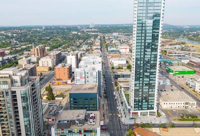 2211, 1053 10 Street SW Calgary AB T2R1S6