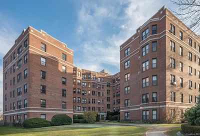 11 Alden Road Larchmont NY 10538