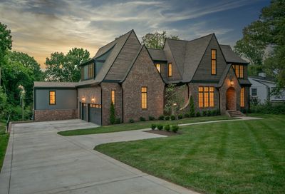 1912 Lone Oak Cir Nashville TN 37215