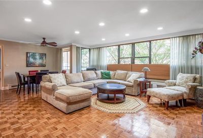 7-24 166th Street Whitestone NY 11357