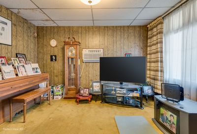 4239 N Western Avenue Chicago IL 60618