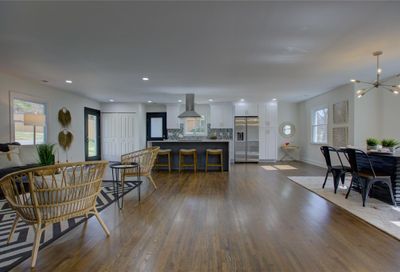 1142 Fox Run Drive Charlotte NC 28212