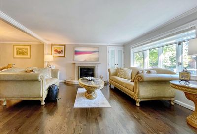 149-09 12th Ave Whitestone NY 11357