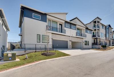 2050 Lohmans Spur Lakeway TX 78734