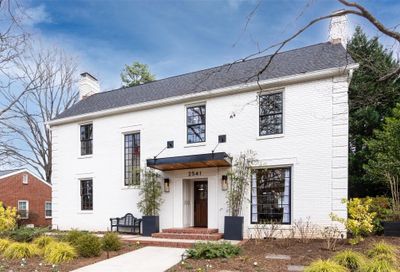 2541 Selwyn Avenue Charlotte NC 28209