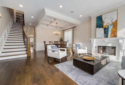 1734 W Fletcher Street Chicago IL 60657