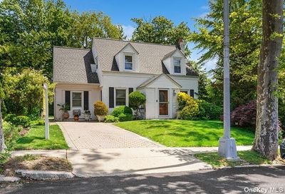 53-11 250th Street Little Neck NY 11362