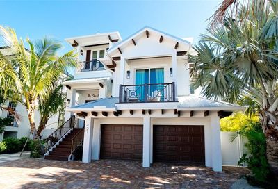 421 Pine Avenue Anna Maria FL 34216