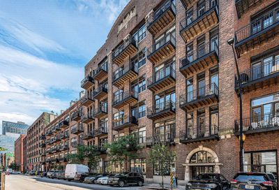 375 W Erie Street Chicago IL 60654